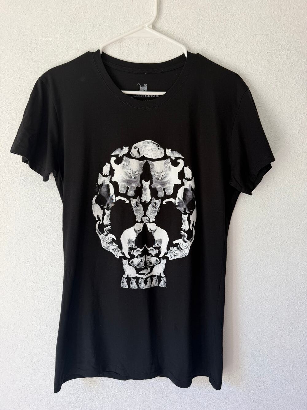 Loot Crate Black Graphic T-Shirt White Skull Made with Cats Cotton Size XXL
